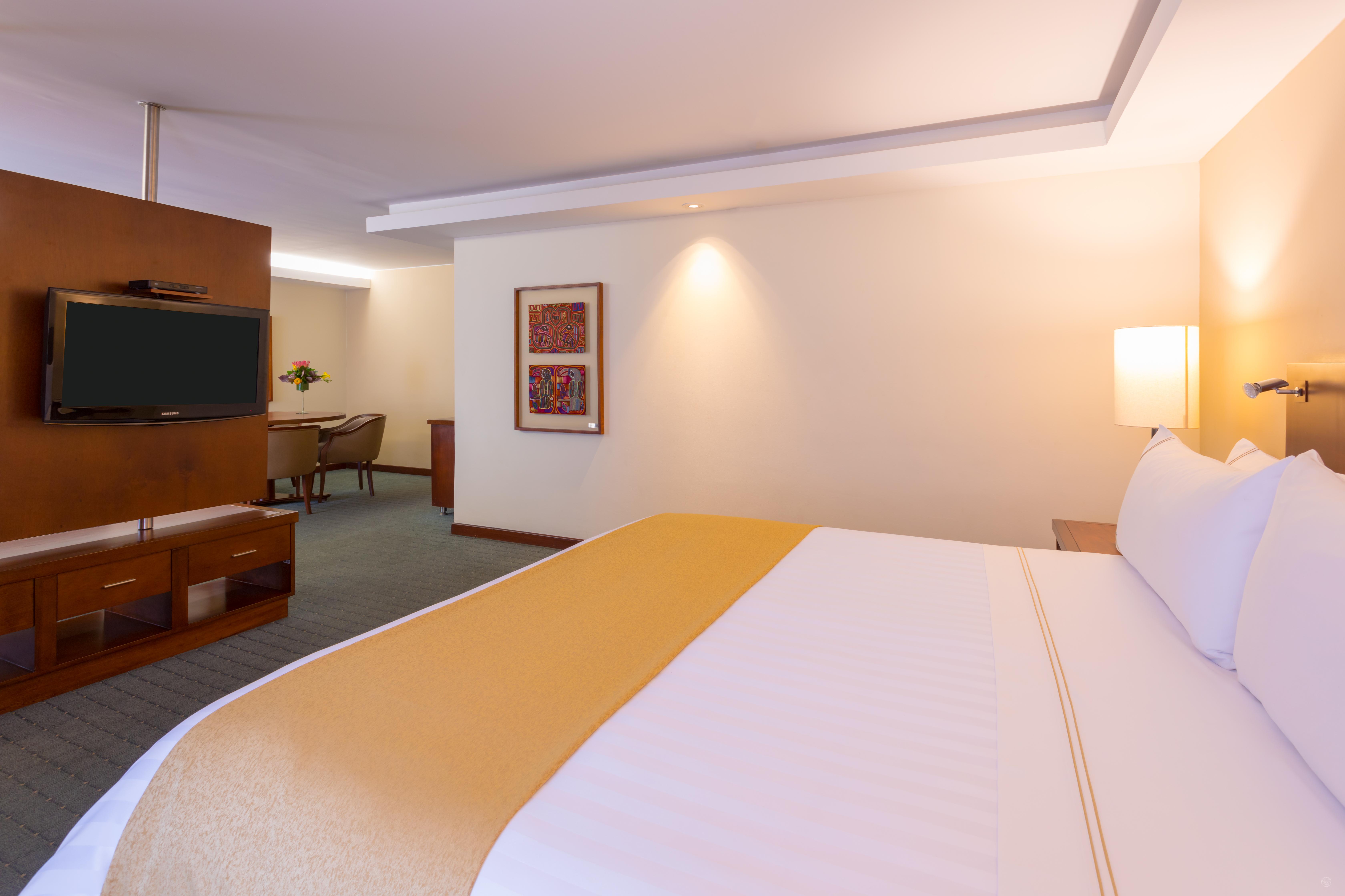 Ghl Hotel Capital Bogota Exterior photo Suite