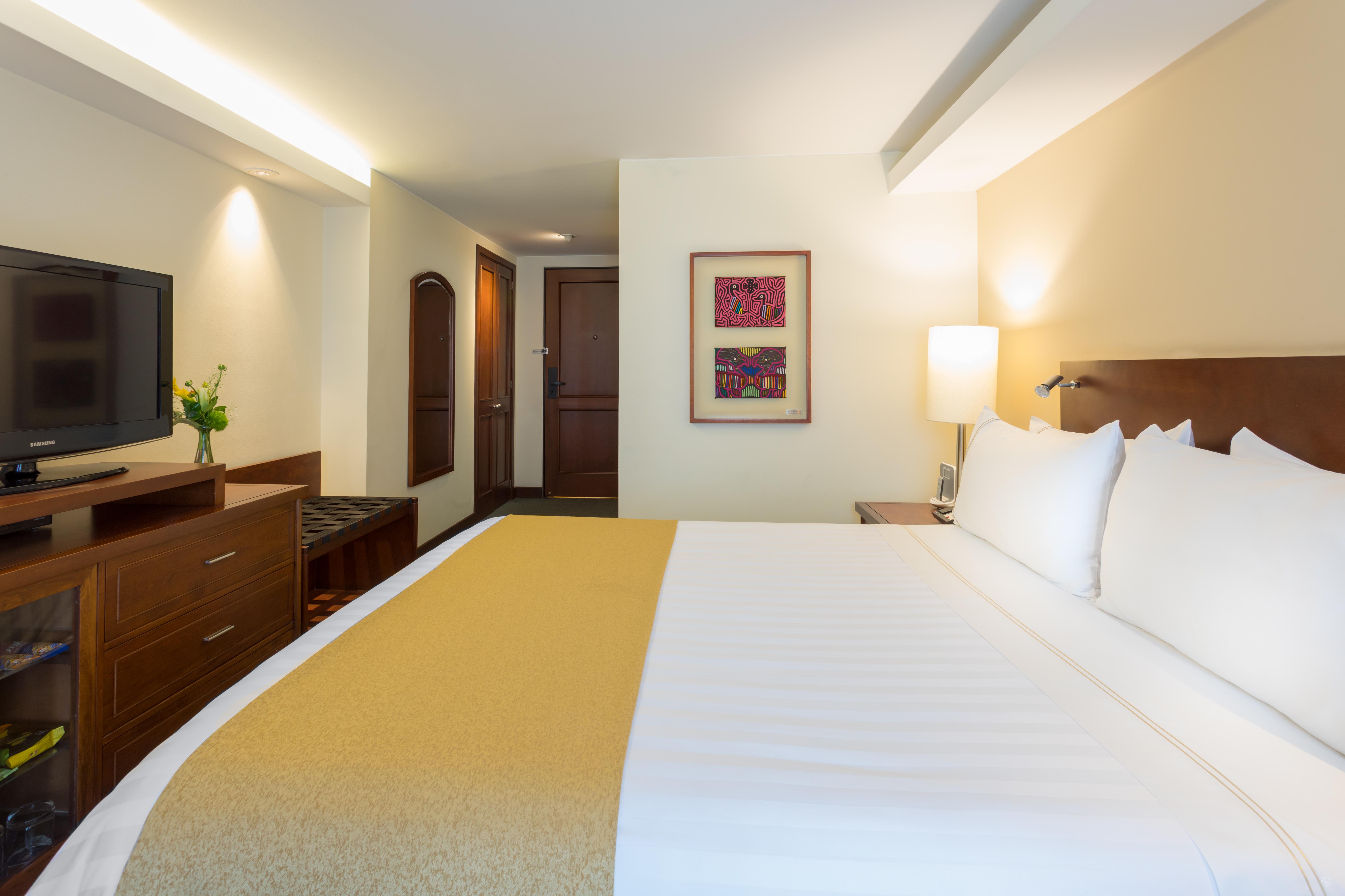 Ghl Hotel Capital Bogota Exterior photo A room at the hotel