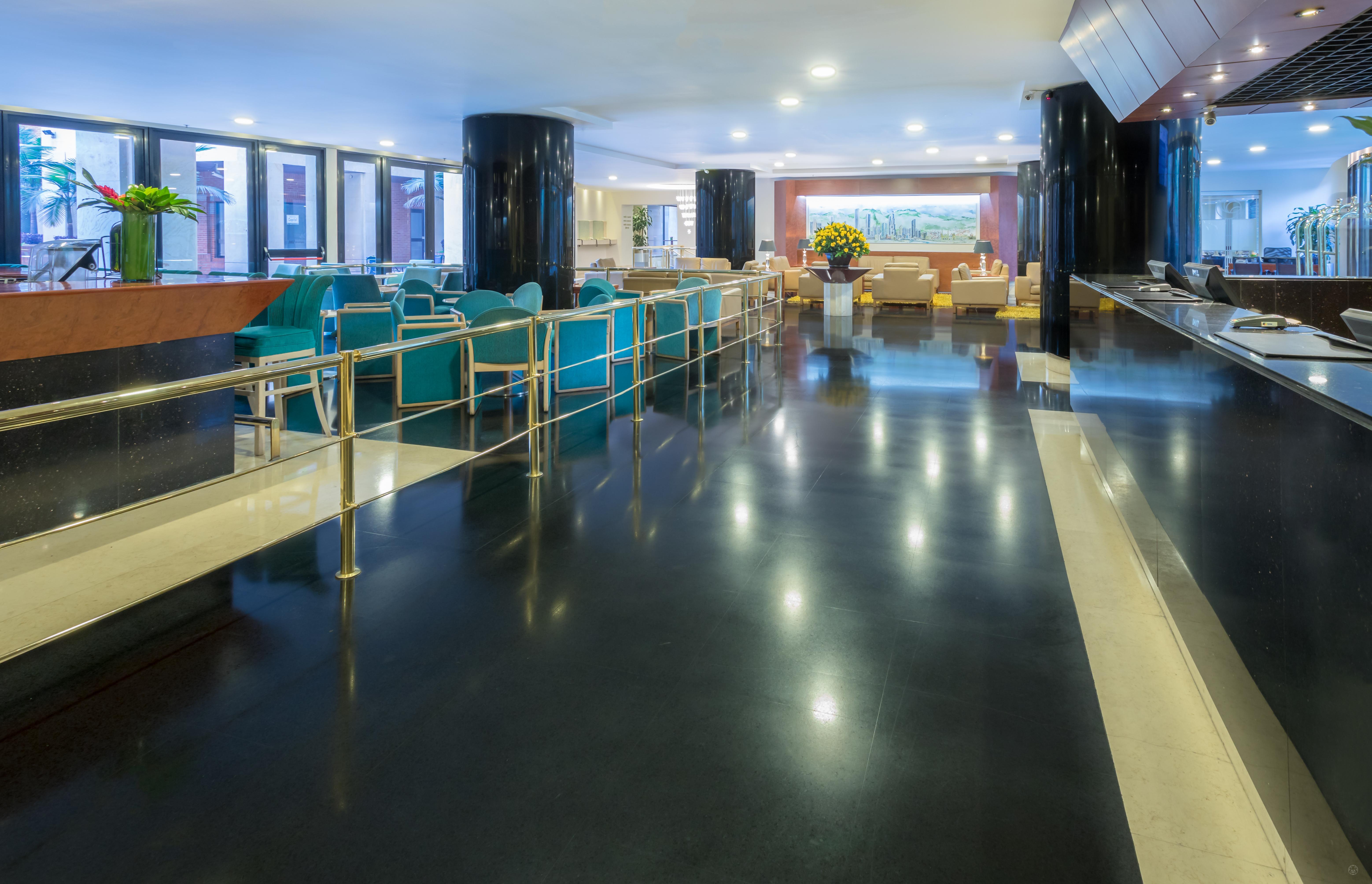 Ghl Hotel Capital Bogota Exterior photo Lobby