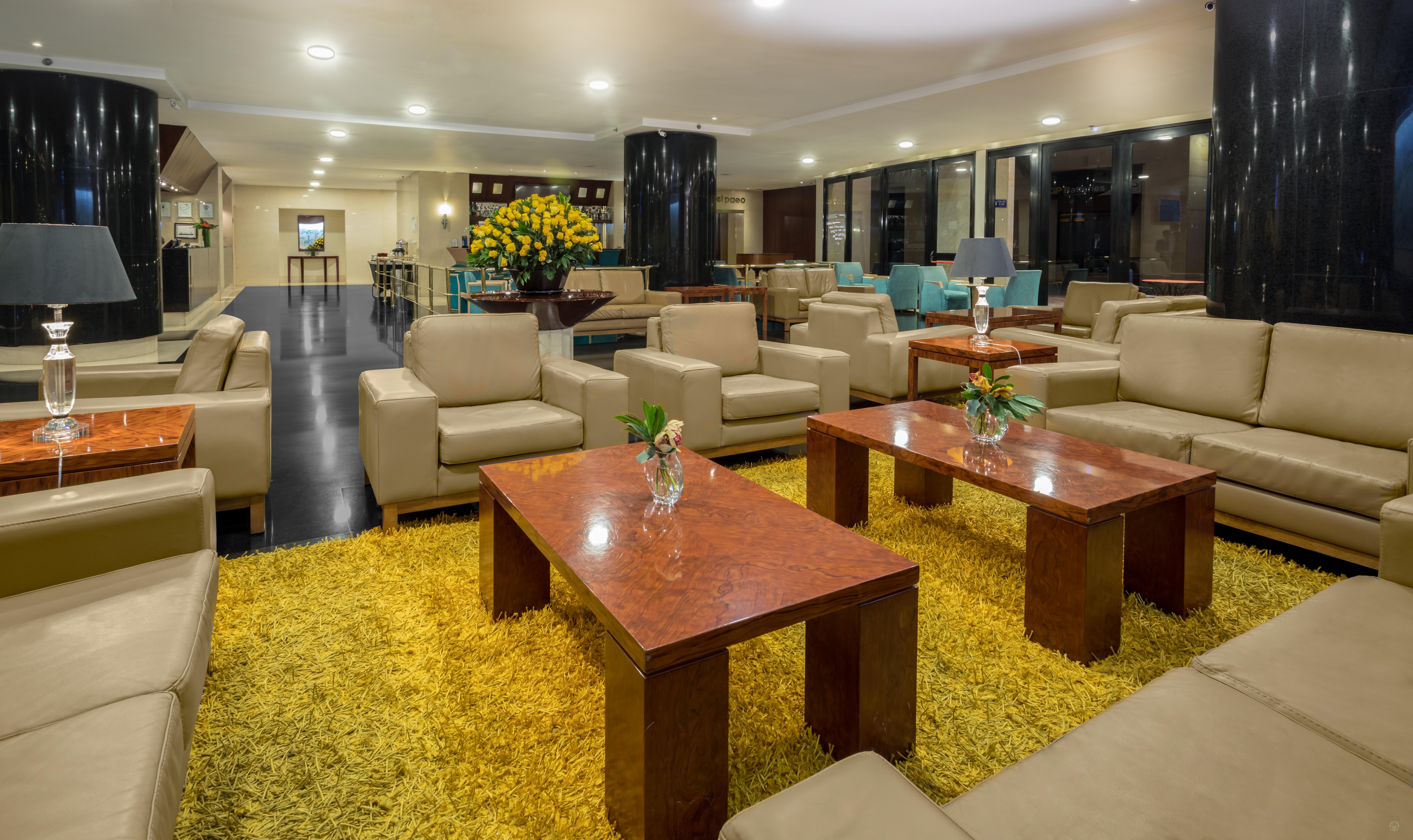 Ghl Hotel Capital Bogota Exterior photo The lounge at the airport