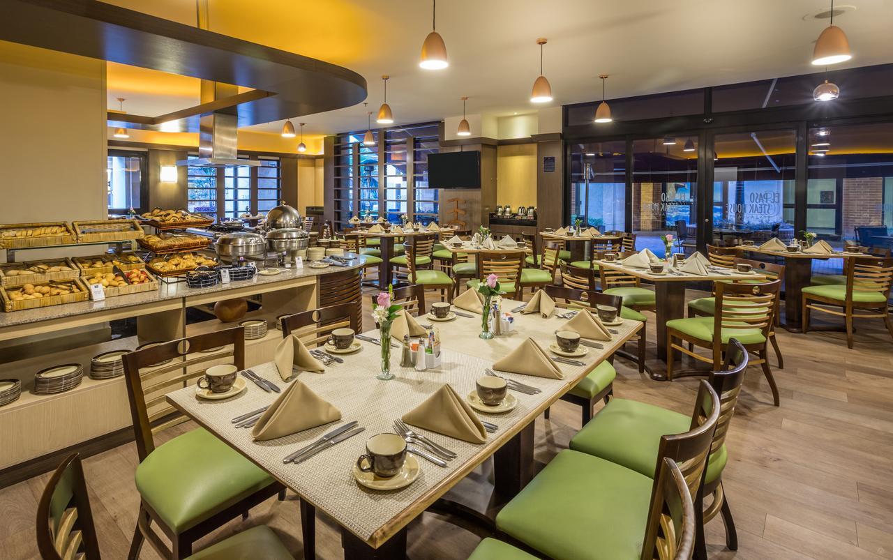 Ghl Hotel Capital Bogota Exterior photo The restaurant